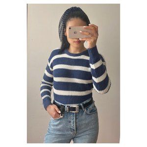 Thin blue 🔵 and white 🤍 crop top sweater